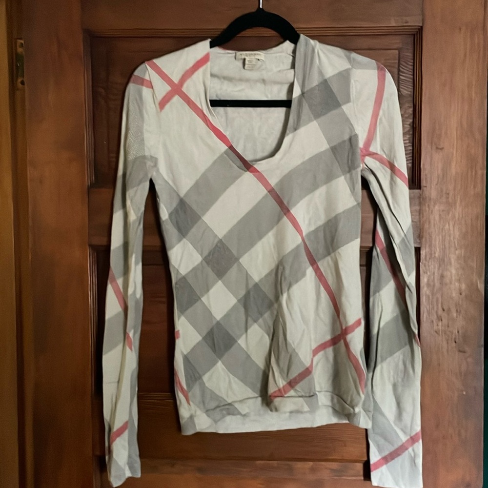 COPY - Burberry Cashmere Top